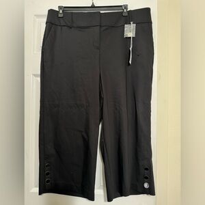 NEW Lane Bryant Laney Wide Leg Crop 18 Black